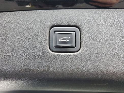 Used 2022 Chevrolet Blazer RS w/ LPO, Floor Liner Package image 33