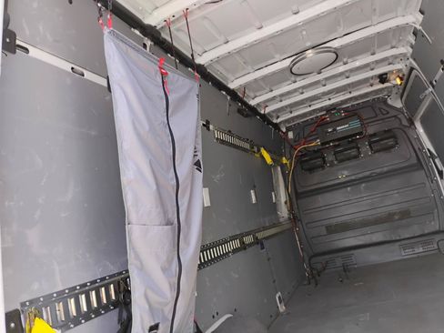 Used 2017 Mercedes-Benz Sprinter 2500 w/ Driver Comfort Package image 25
