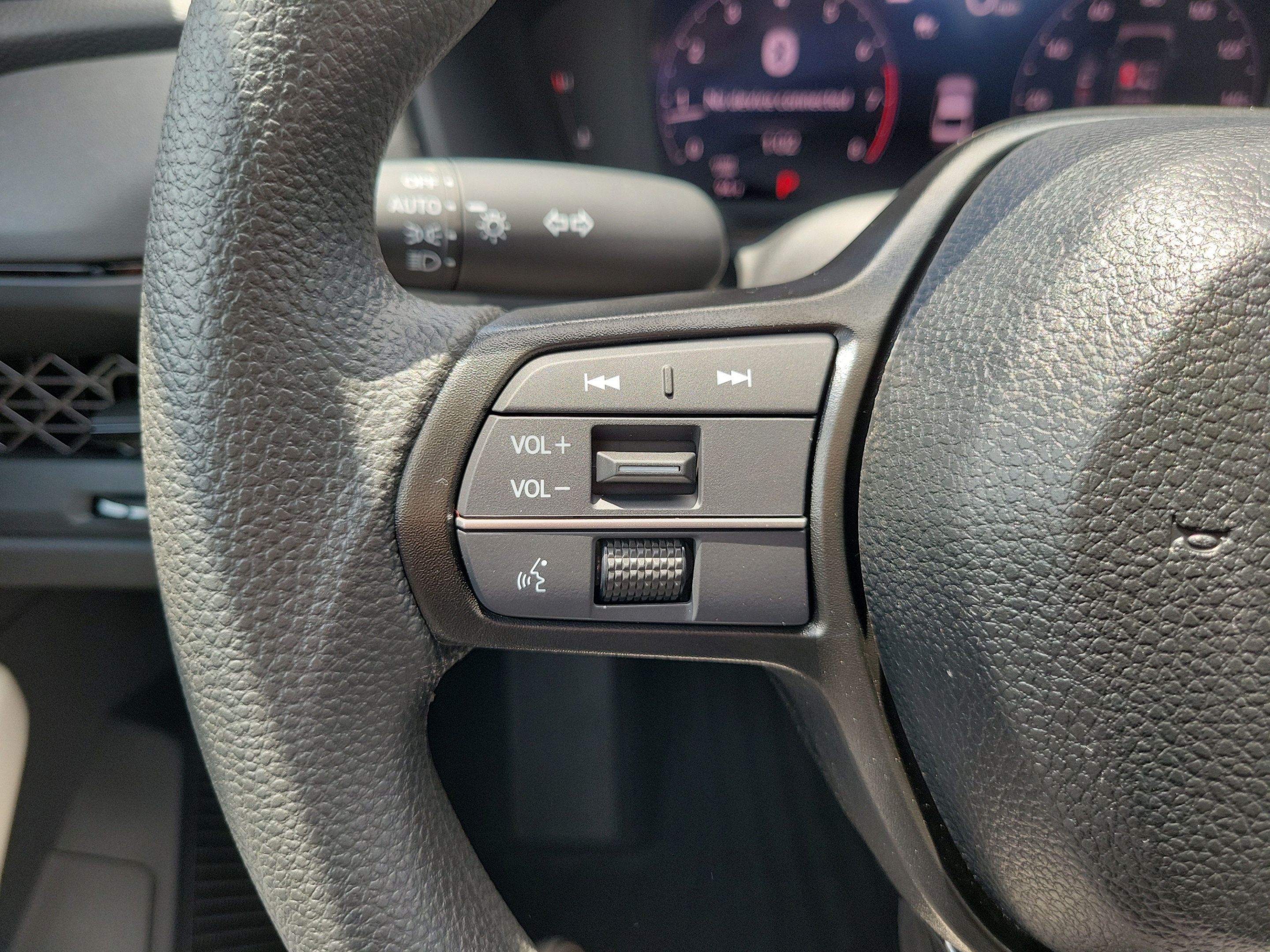 New 2026 Honda Accord LX image 27