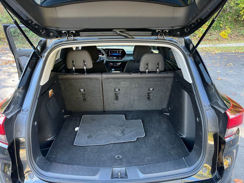 Used 2025 Chevrolet TrailBlazer LT image 27