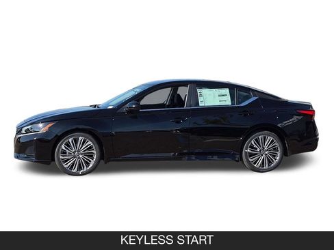 New 2026 Nissan Altima 2.5 SV w/ SV Premium Package FWD image 5