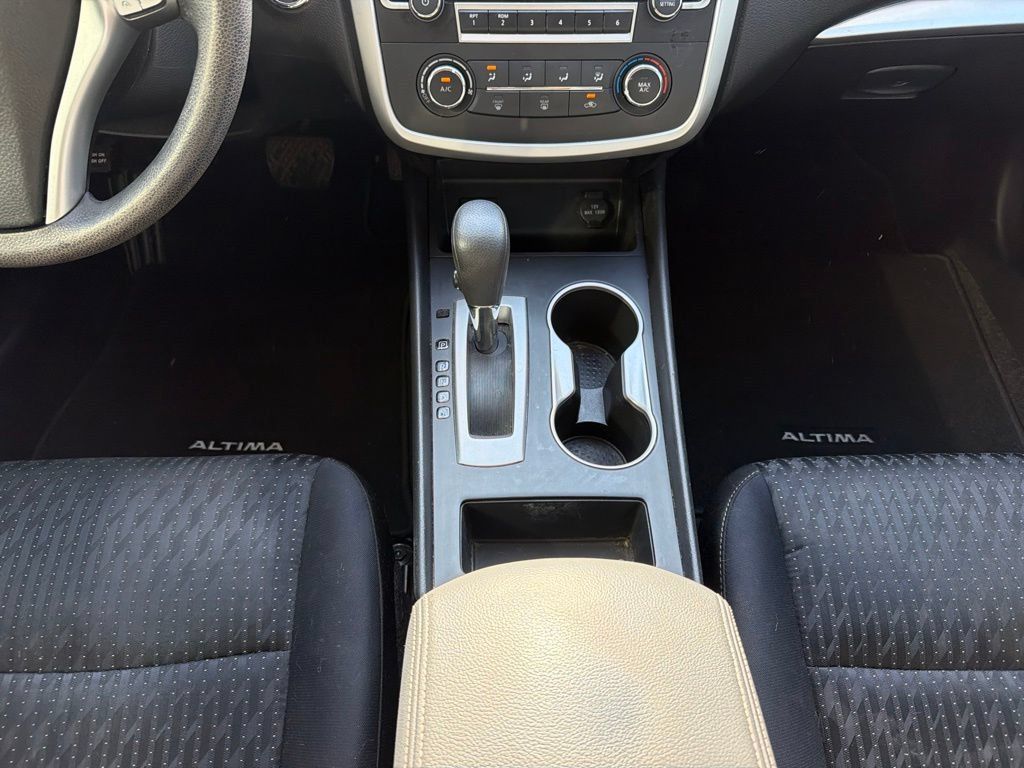 Used 2016 Nissan Altima 2.5 S w/ Power Driver Seat Package FWD image 26