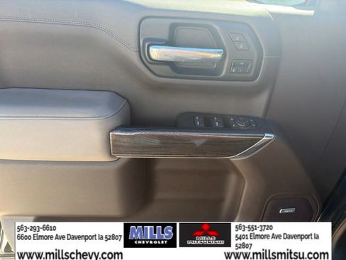 Used 2022 Chevrolet Silverado 1500 LTZ AWD/4WD image 12