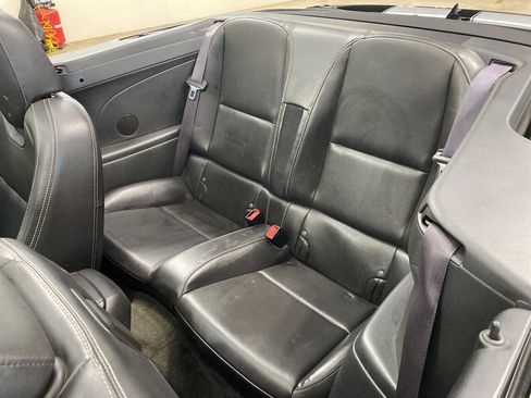 Used 2015 Chevrolet Camaro LT image 21