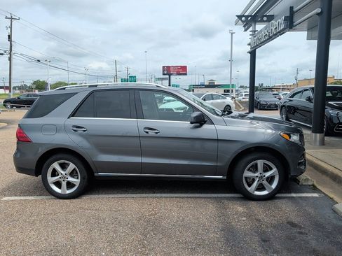 Used 2017 Mercedes-Benz GLE 350 image 13