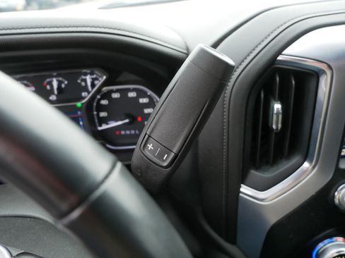 Used 2022 GMC Sierra 1500 Elevation w/ LPO, Elevation Black Package image 28