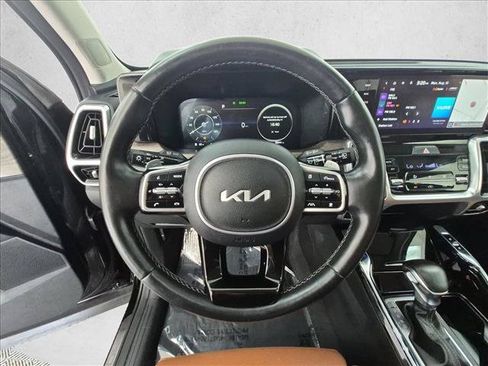 Used 2022 Kia Sorento SX Prestige w/ Rust Color Package AWD/4WD image 30
