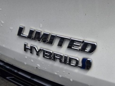 Used 2021 Toyota Sienna Limited FWD image 9