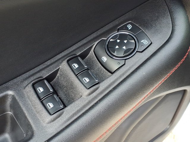 Used 2024 Ford Edge ST-Line AWD/4WD image 17
