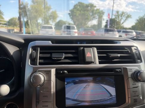 Used 2018 Toyota 4Runner Limited AWD/4WD image 51