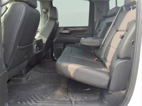 Used 2024 Chevrolet Silverado 2500 LTZ w/ LTZ Plus Package AWD/4WD image 19