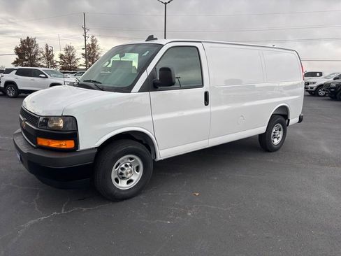 New 2025 Chevrolet Express 2500 w/ Driver Convenience Package RWD image 7