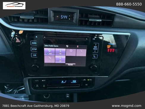 Used 2019 Toyota Corolla LE FWD image 22