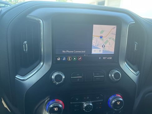 Used 2019 GMC Sierra 1500 SLT w/ SLT Premium Package AWD/4WD image 16