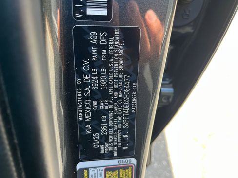 Used 2025 Kia K4 LXS image 27