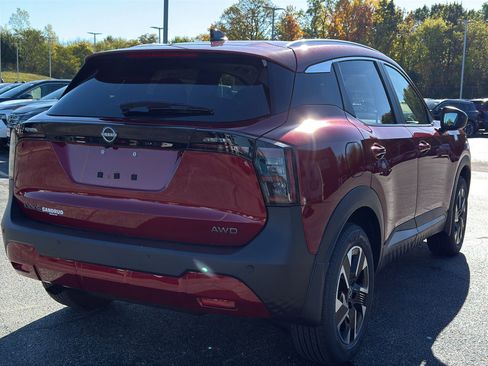 New 2026 Nissan Kicks SV w/ SV Premium Package image 5