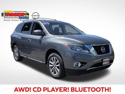 Used 2016 Nissan Pathfinder SV