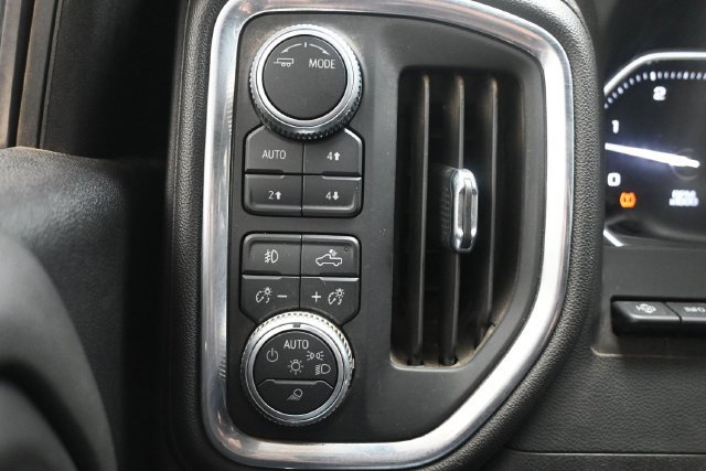 Used 2023 GMC Sierra 3500 Denali w/ Denali Ultimate Package AWD/4WD image 20