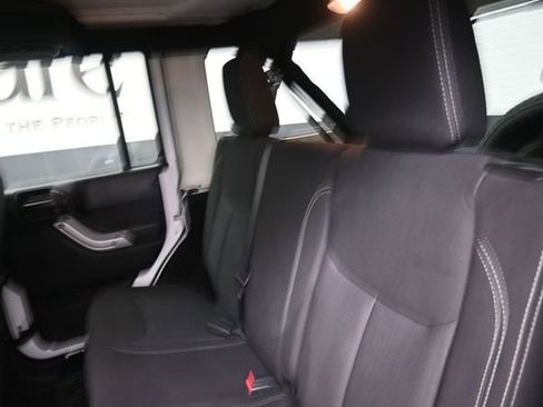Used 2013 Jeep Wrangler Unlimited Sahara w/ Dual Top Group AWD/4WD image 20
