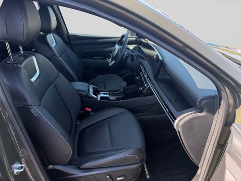 Used 2025 Hyundai Santa Cruz Limited AWD/4WD image 15