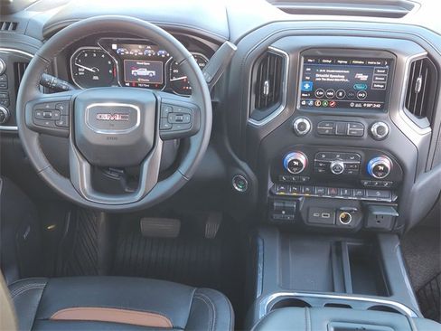 Used 2020 GMC Sierra 1500 AT4 w/ AT4 Premium Package image 28