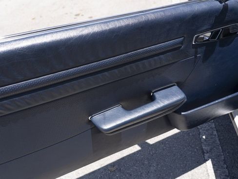 Used 1988 Mercedes-Benz 560 SL image 24