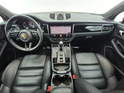 Certified 2023 Porsche Macan S AWD/4WD image 20