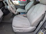 Used 2011 Toyota Sienna XLE image 5