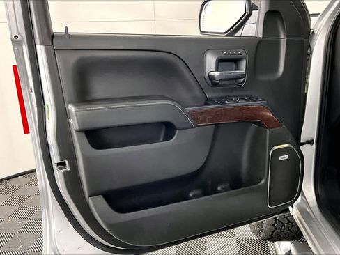 Used 2018 GMC Sierra 1500 SLT w/ Texas SLT Premium Package image 19