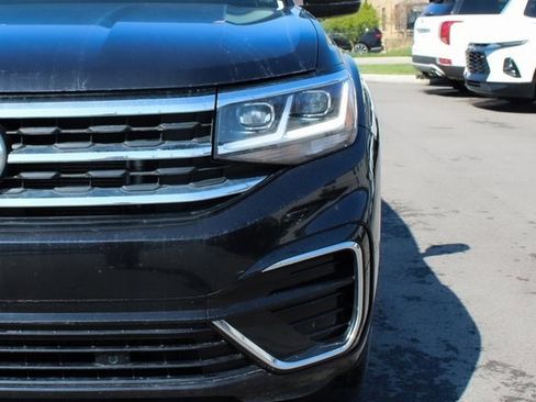 Used 2021 Volkswagen Atlas SE w/ Towing Package image 43