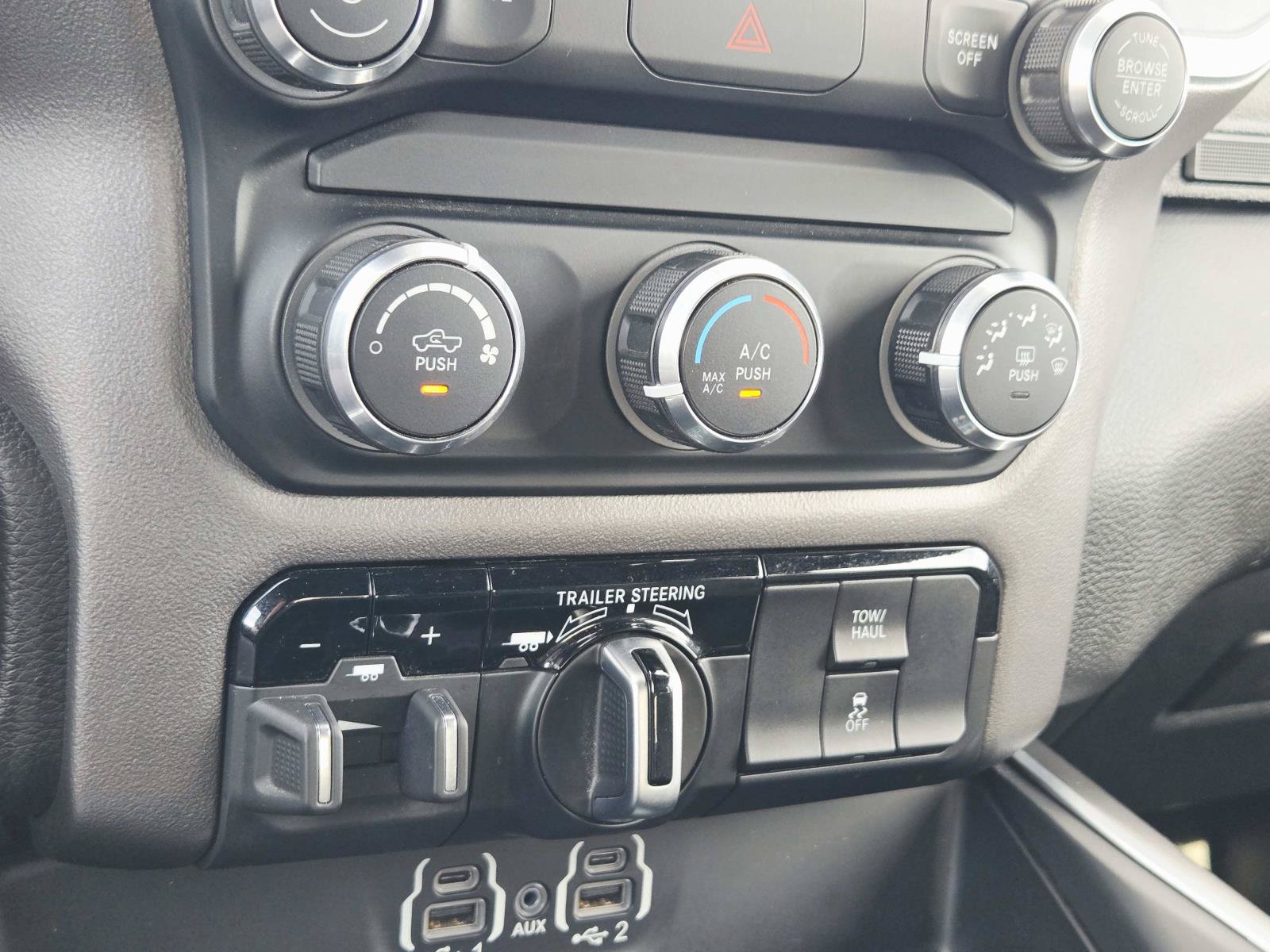 Used 2022 RAM 1500 Big Horn w/ Trailer Tow Group AWD/4WD image 32