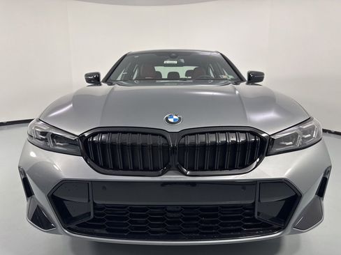 New 2026 BMW 330i xDrive Sedan w/ M Sport Package AWD/4WD image 9