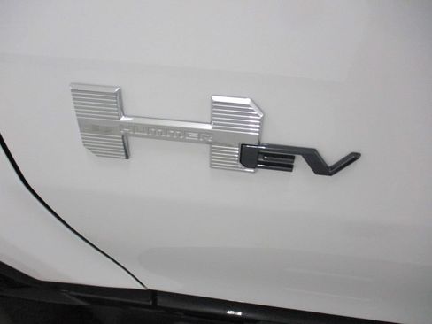 Used 2026 GMC Hummer EV SUV AWD/4WD image 5