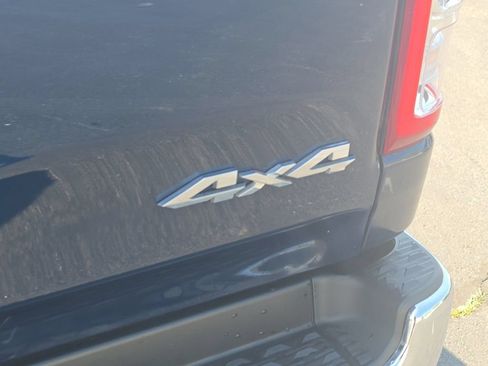 Used 2022 RAM 1500 Big Horn AWD/4WD image 8