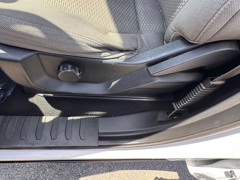 Used 2019 Ford F250 XLT AWD/4WD image 18