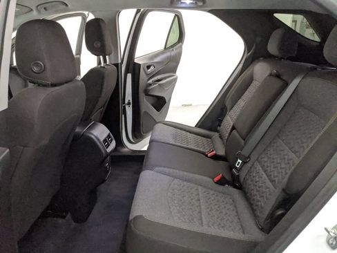 Used 2023 Chevrolet Equinox LT w/ LPO, Floor Liner Package AWD/4WD image 16