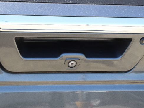 Used 2017 Ford F150 Lariat AWD/4WD image 44