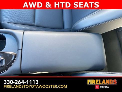 New 2025 Toyota Crown Signia image 44