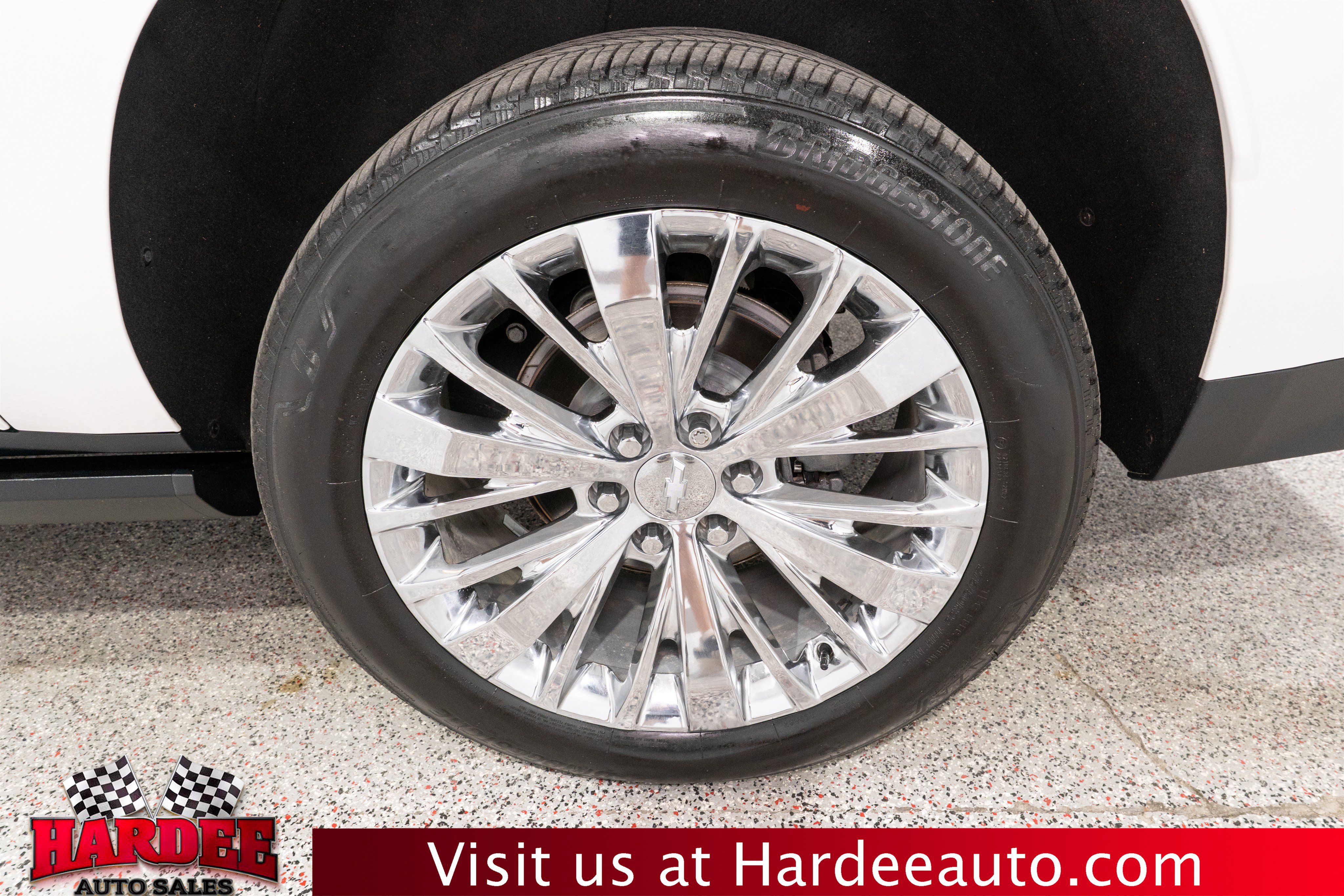 Used 2021 Chevrolet Suburban High Country w/ Premium Package AWD/4WD image 10