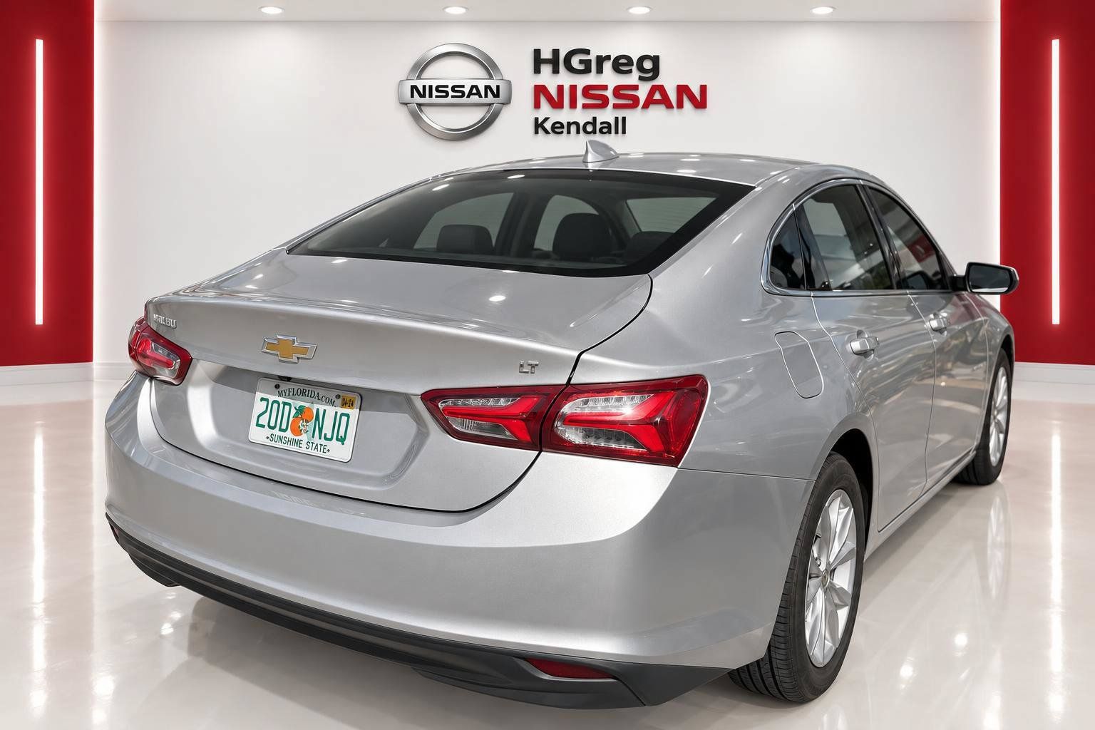 Used 2019 Chevrolet Malibu LT FWD image 4