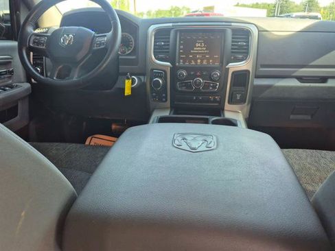 Used 2015 RAM 1500 Big Horn AWD/4WD image 15