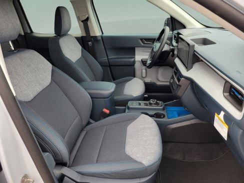 New 2026 Ford Maverick XLT w/ XLT Luxury Package image 32