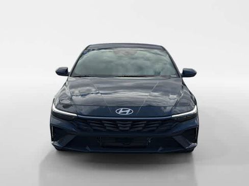 New 2026 Hyundai Elantra Blue image 8