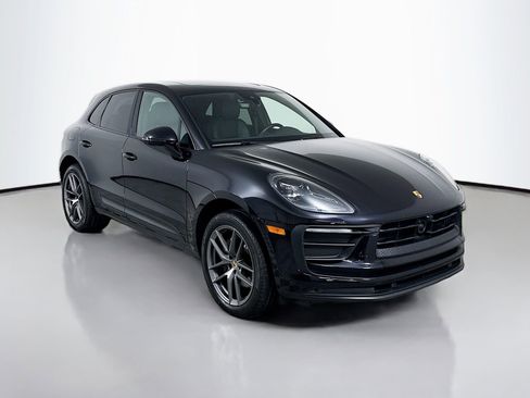 Certified 2023 Porsche Macan Turbo AWD/4WD image 7