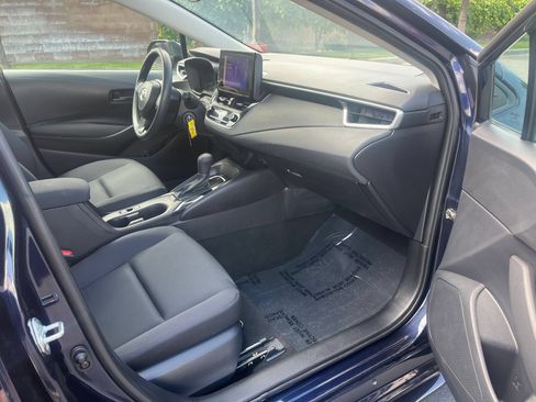 Used 2024 Toyota Corolla LE FWD image 29
