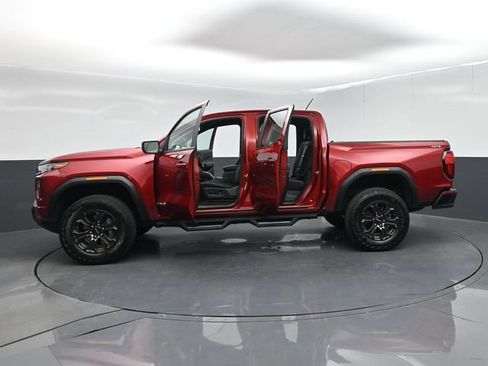 Used 2024 GMC Canyon Elevation w/ Elevation Premium Package AWD/4WD image 67