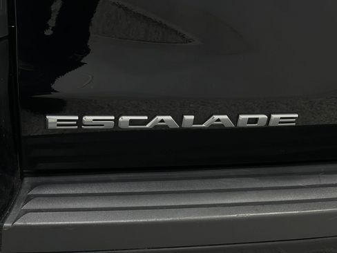 Used 2019 Cadillac Escalade Platinum AWD/4WD image 42