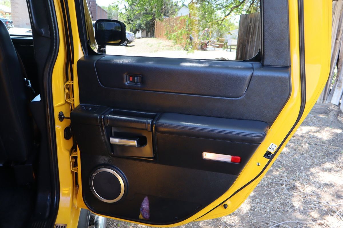 Used 2006 HUMMER H2 AWD/4WD image 25
