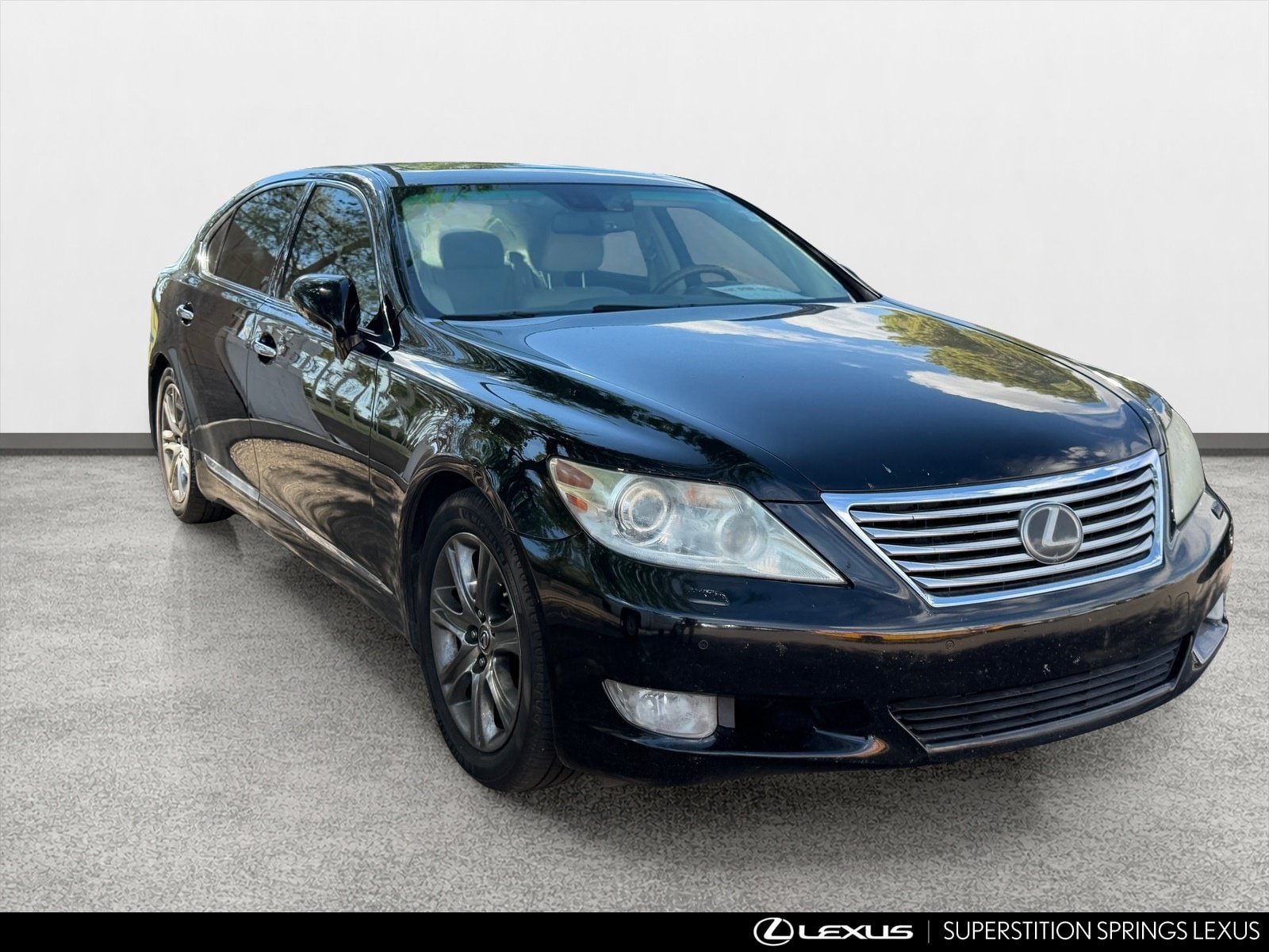 Used 2011 Lexus LS 460 L w/ Rear Seat Upgrade Pkg AWD/4WD image 2