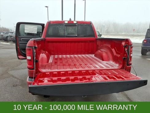 New 2026 RAM 1500 4x4 Crew Cab image 14